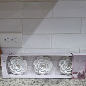 3 pc FLOWER WALL DECOR SET